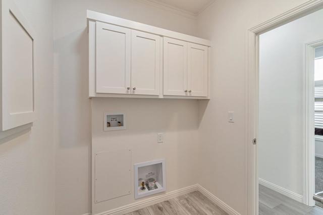 2150 Almaden Rd Road, San Jose CA: https://media.crmls.org/mediaz/e0ec9b1d-12ed-47a3-88de-5fa69f6c6c03.jpg
