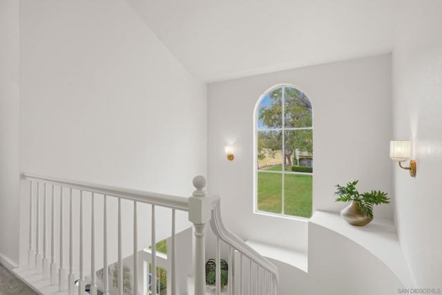 Image 12 of 41 For 11268 Portobelo Drive