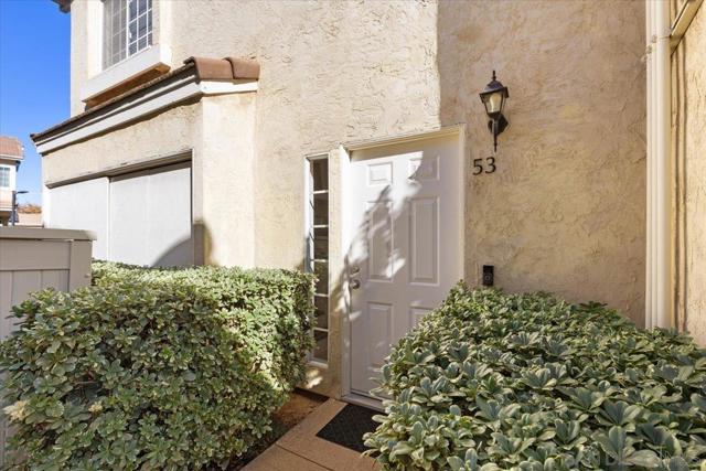 10180 Palm Glen Dr, Santee CA: https://media.crmls.org/mediaz/e0efc469-07ae-4085-ad23-4834936d263e.jpg