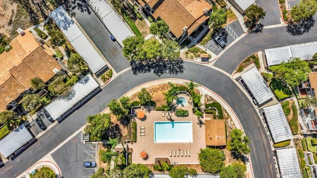11523 Fury Ln, El Cajon CA: https://media.crmls.org/mediaz/e0efc6a6-2ff8-4fa0-a2a1-e2f9988baba2.jpg