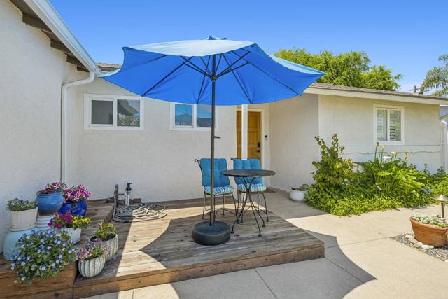 Detail Gallery Image 7 of 45 For 3925 Linmar Ln, Carlsbad,  CA 92008 - 3 Beds | 2 Baths