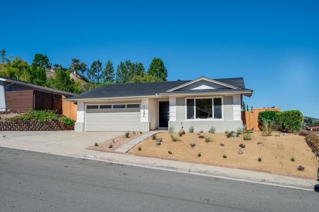 11384 Almazon St, San Diego CA: https://media.crmls.org/mediaz/e0f04934-dd75-48e8-8ff6-013f535c5188.jpg