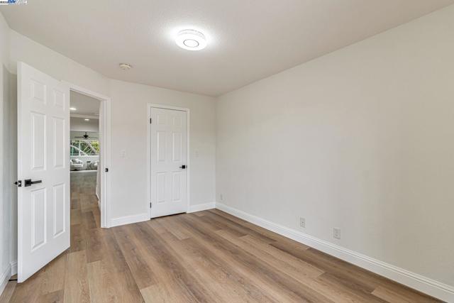 19052 Mount Lassen Drive, Castro Valley CA: https://media.crmls.org/mediaz/e0f1782e-9dc2-43b7-8cb1-b8ceb09342b9.jpg