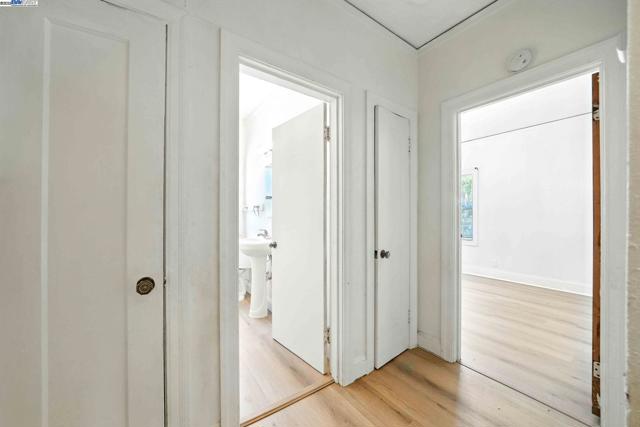 2238 7Th, Berkeley CA: https://media.crmls.org/mediaz/e0f20921-3022-4ad6-b64d-f021b5cef048.jpg