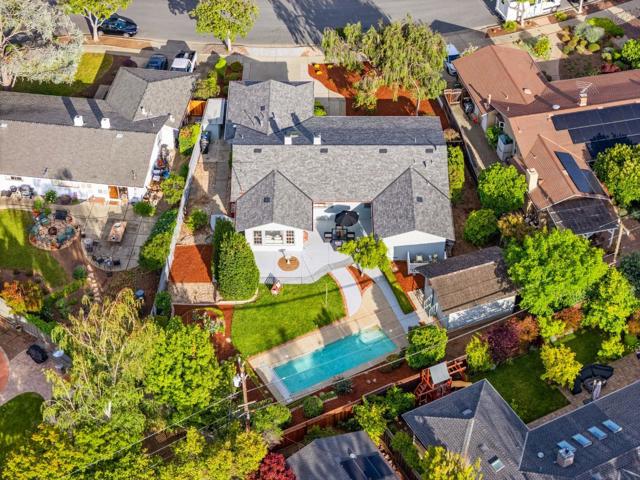 1429 Kyle Court, Sunnyvale CA: https://media.crmls.org/mediaz/e0f21c84-0e8f-4ba2-a497-6bffc2b31cd1.jpg
