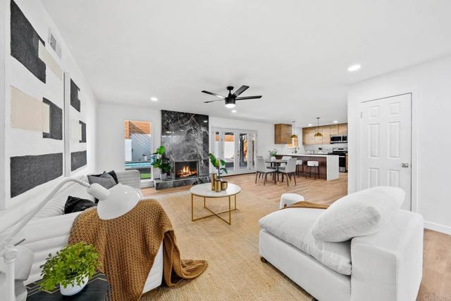 10410 Fairhill Drive, Spring Valley CA: https://media.crmls.org/mediaz/e0f3e026-cc25-451a-9753-543a5452d179.jpg