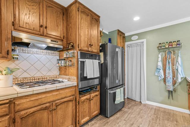 Detail Gallery Image 10 of 54 For 8659 Golf Dr, Spring Valley,  CA 91977 - 3 Beds | 2 Baths