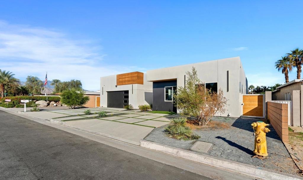 MLS #219139718DA image #2