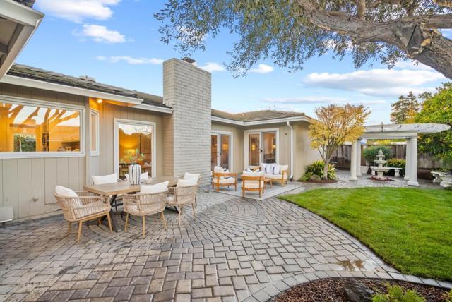 2619 Lindentree Lane, Santa Clara CA: https://media.crmls.org/mediaz/e0f601a3-d4cf-4e9f-b591-19ea9f10d1ae.jpg