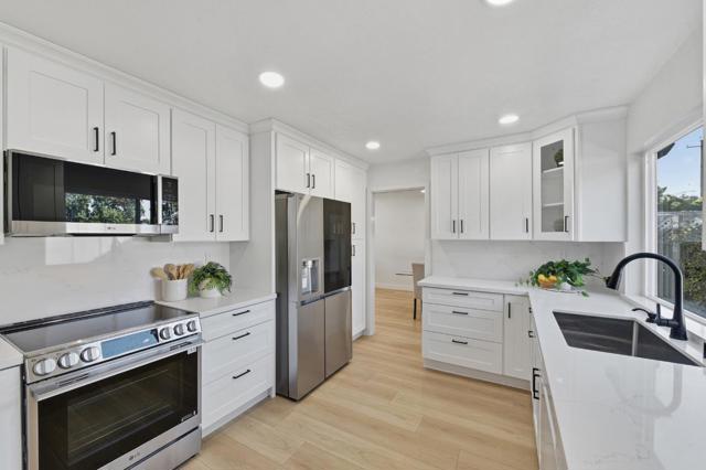 180 Park Sharon Drive, San Jose CA: https://media.crmls.org/mediaz/e0f742d8-1c8b-466e-a45a-2fc203978333.jpg