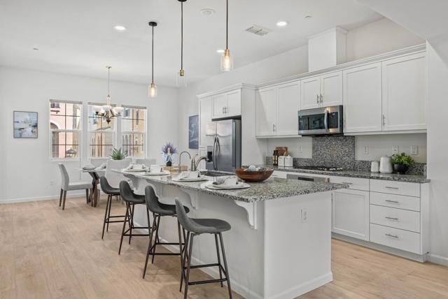 39857 Pelton Terrace, Newark CA: https://media.crmls.org/mediaz/e0fadc3c-f345-413a-a88c-62b69095e690.jpg