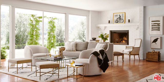 10999 Ojai Santa Paula Road, Ojai CA: https://media.crmls.org/mediaz/e0fbf761-c254-4949-9a5d-2634e6815b7c.jpg