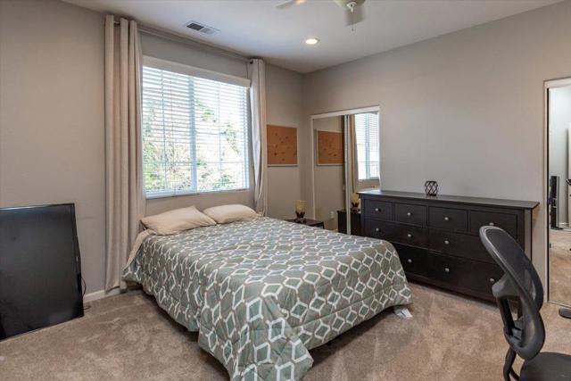Image 20 of 31 For 1251 Rio Grande Way