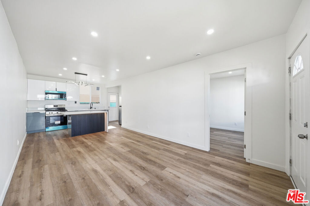 3020 W 12th Street #3030