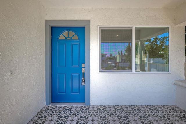2680 L St, San Diego CA: https://media.crmls.org/mediaz/e0ffd099-a10f-4ab2-a0b1-bdb14fdf94dd.jpg