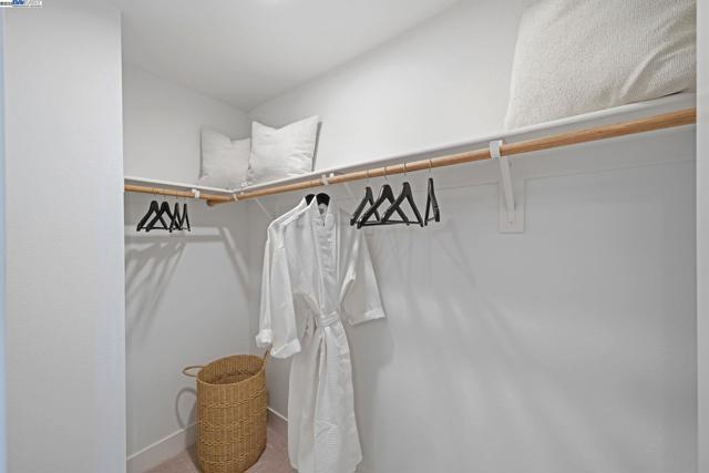 4898 Las Positas Road, Livermore CA: https://media.crmls.org/mediaz/e100b374-fc57-4563-99e6-a76ba6671ddd.jpg