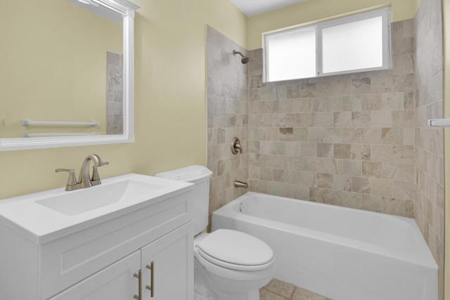 45175 Merritt Street, King City CA: https://media.crmls.org/mediaz/e1026f91-52fa-478e-b1ab-deee89e288d1.jpg