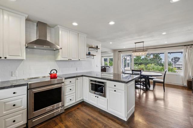 3279 N Cabrillo Highway, Half Moon Bay CA: https://media.crmls.org/mediaz/e10351c3-e825-4933-94bf-8f533e1b2cd1.jpg
