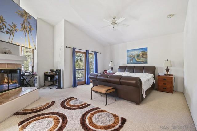 10405 White Birch Dr, San Diego CA: https://media.crmls.org/mediaz/e103dc8a-03b6-4b13-aad4-cbea396503ff.jpg