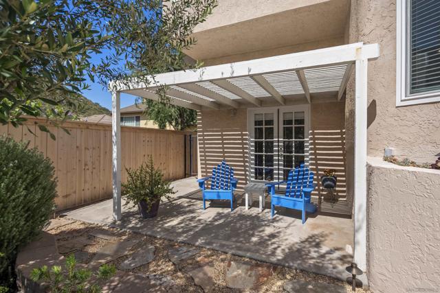 6968 Talisman Ct, San Diego CA: https://media.crmls.org/mediaz/e103f0ac-0c58-41ab-968f-1d2d5d43e4f8.jpg