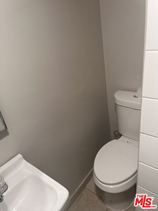 https://media.crmls.org/mediaz/e103f0d9-90f5-4acf-a012-6dc1ee15f33c.jpg?preset=X-Large