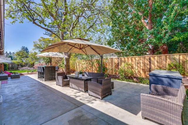 1534 Wessex Avenue, Los Altos CA: https://media.crmls.org/mediaz/e1040e1a-873c-4516-9252-413099f48fe8.jpg