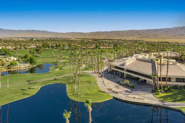 38417 Nasturtium Way, Palm Desert CA: https://media.crmls.org/mediaz/e104a88e-0ddc-4513-ae37-5a000ff01b4f.jpg
