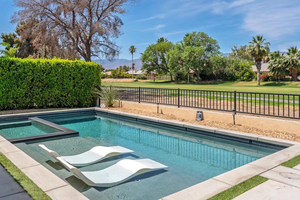 MLS #219148127DA image #2