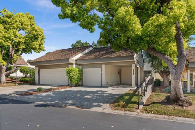 6139 Montgomery Place, San Jose CA: https://media.crmls.org/mediaz/e105982f-6950-4060-b304-042147ac7b2c.jpg