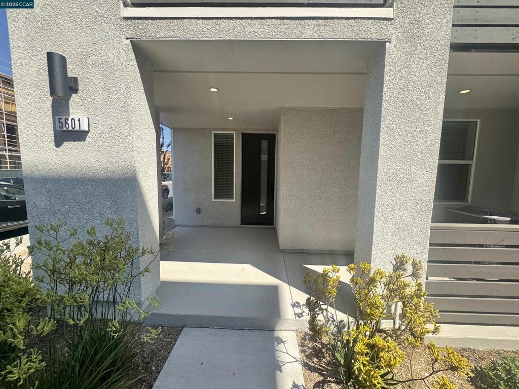 5601 Linen Court