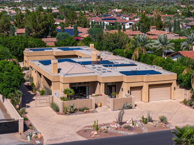 72116 Clancy Lane, Rancho Mirage CA: https://media.crmls.org/mediaz/e1065e30-93a5-43c5-aa9d-0aaf248506fb.jpg