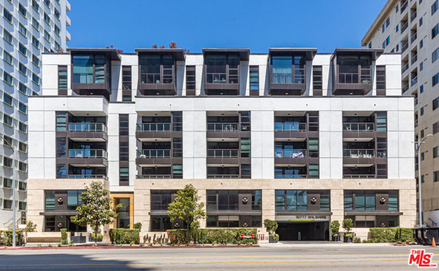 10777 Wilshire Boulevard, Los Angeles CA: https://media.crmls.org/mediaz/e106a01f-f245-4551-a838-9231be0d21f9.jpg