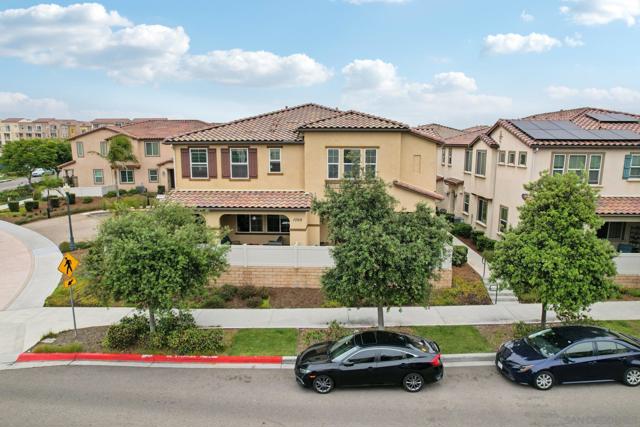 1709 Santa Carolina, Chula Vista CA: https://media.crmls.org/mediaz/e107165f-241b-4b62-af81-318b7d57894b.jpg