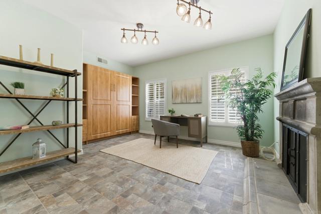 Image 23 of 57 For 12634 Intermezzo Way