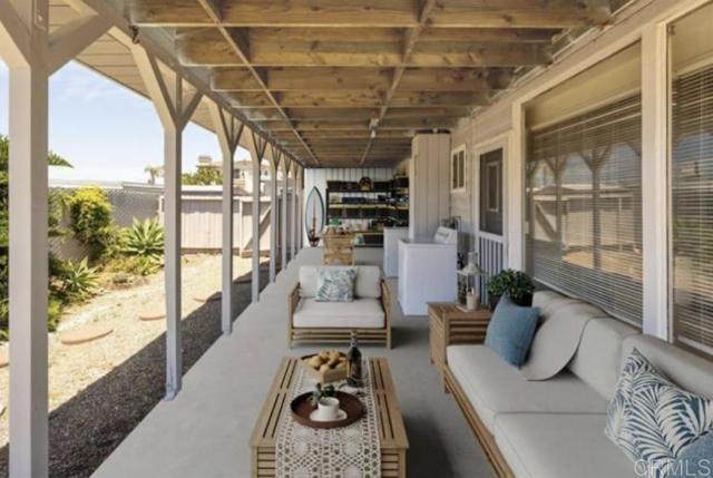 157 MAPLE AVE., Carlsbad CA: https://media.crmls.org/mediaz/e1074199-0971-45f1-8c48-e97e84cf2023.jpg