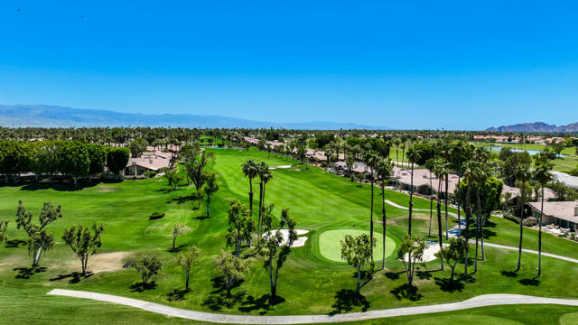164 Deer Spring Way, Palm Desert, CA 92211