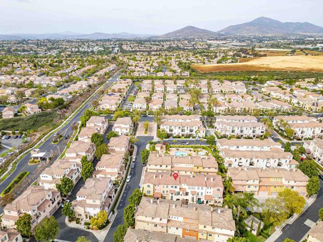 Detail Gallery Image 32 of 42 For 1291 Blue Jean Way #3,  Chula Vista,  CA 91913 - 2 Beds | 2/1 Baths