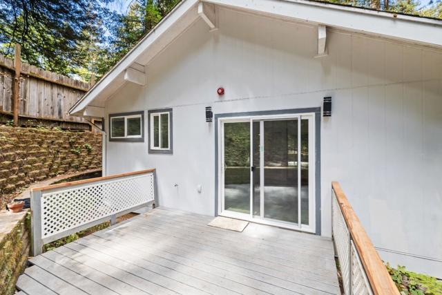 359 Redwood Road, Felton CA: https://media.crmls.org/mediaz/e107d192-cca1-40e3-a3f4-a40d13ee8259.jpg