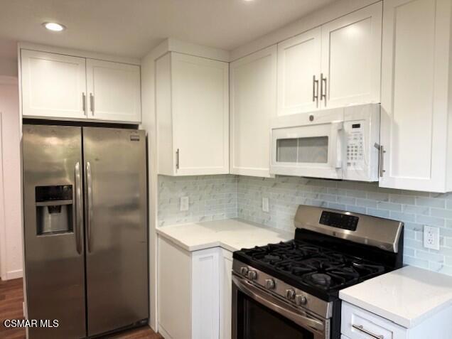 1520 W 107th Street, Los Angeles CA: https://media.crmls.org/mediaz/e107e7bf-74a0-41f6-a0a1-30fbaa7a72fe.jpg