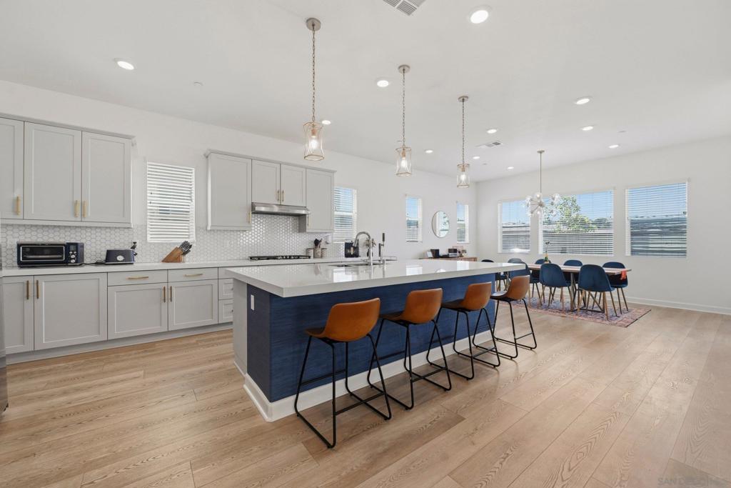 305 Creekview Ct - photo 8