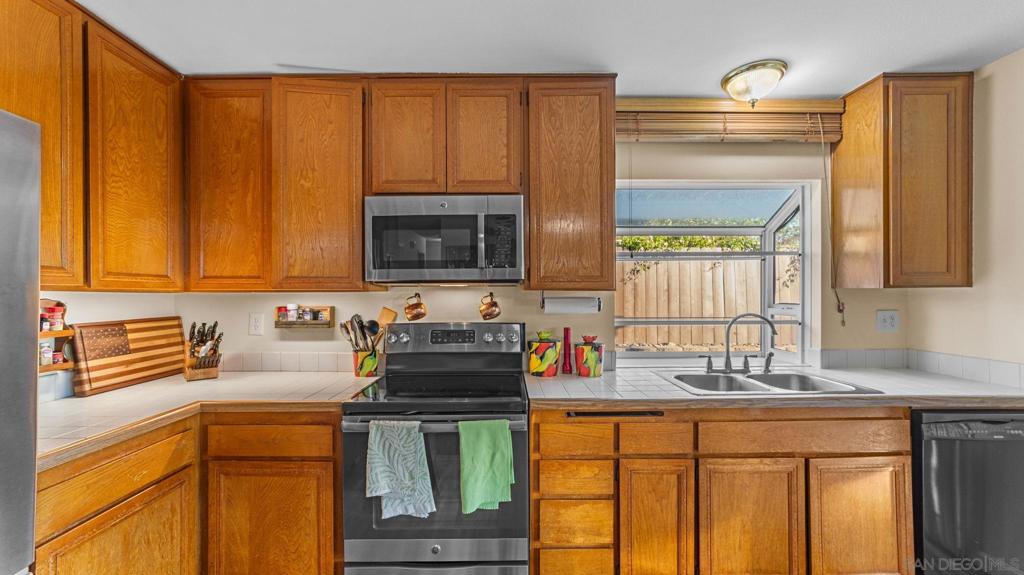 1131 Conway Dr - photo 13