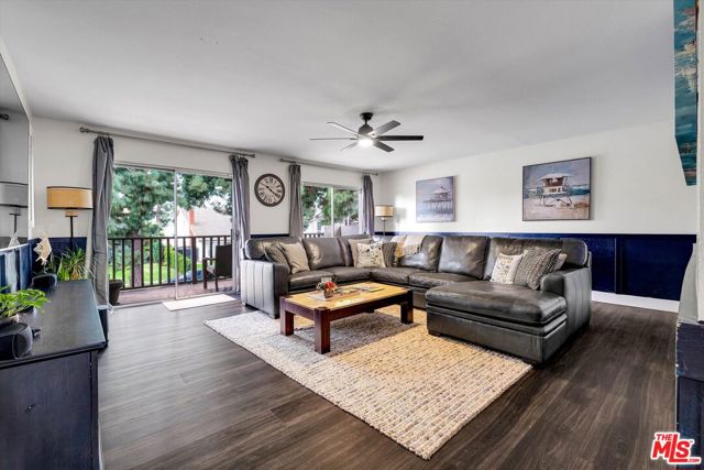 16424 Bubbling View Circle, Cerritos CA: https://media.crmls.org/mediaz/e10c4ba1-d42a-47ac-84f6-e33397332468.jpg