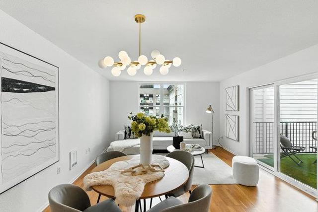 8200 Oceanview Terrace, San Francisco CA: https://media.crmls.org/mediaz/e10c7890-d75b-45e8-b072-60ae76e6804c.jpg