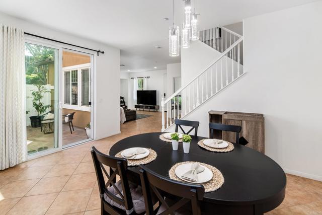 357 Borden Rd, San Marcos CA: https://media.crmls.org/mediaz/e10df084-2da9-4d20-82c6-1902be26a2d6.jpg