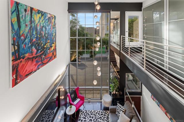 1521 Kettner Blvd, San Diego CA: https://media.crmls.org/mediaz/e10e55ef-5b6e-4c86-ab3d-d514a64cdbf8.jpg