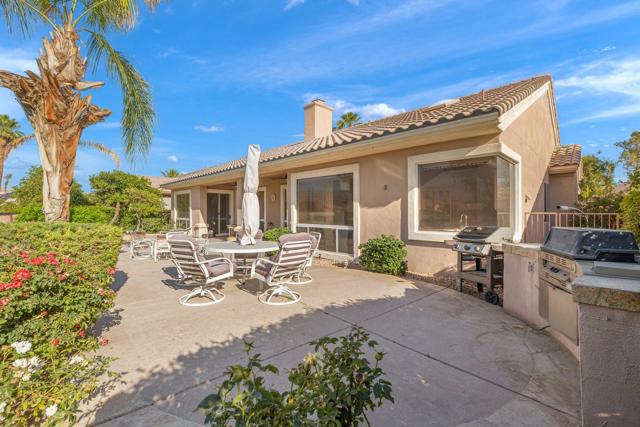 78586 Kensington Avenue, Palm Desert CA: https://media.crmls.org/mediaz/e10f6d9f-febc-49ed-9b56-1d0d98ba01a0.jpg
