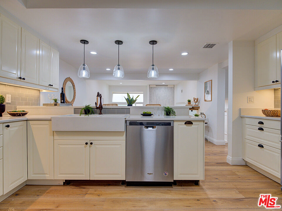 MLS #25616989 image #12