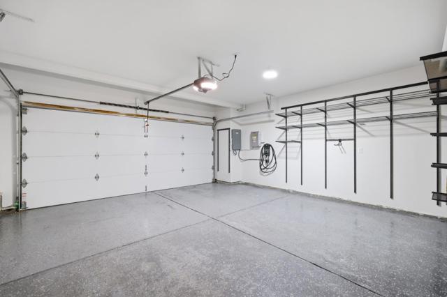 800 Fountain Park Lane, Mountain View CA: https://media.crmls.org/mediaz/e1100095-f630-46ba-8f7b-c00cfd9da73f.jpg