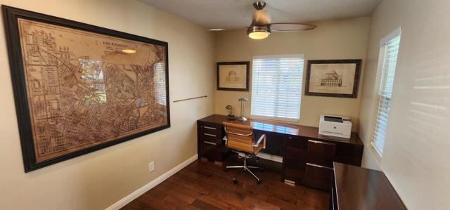 Detail Gallery Image 15 of 33 For 1475 Thomas Ave, San Diego,  CA 92109 - 2 Beds | 2 Baths