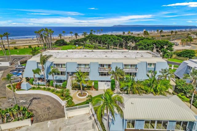 24 Montego, Coronado CA: https://media.crmls.org/mediaz/e114e8be-669b-4279-8a89-98dff94b316f.jpg